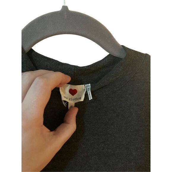 One Clothing Brand Gray Maxi Dress Size Small - Picture 2 of 3